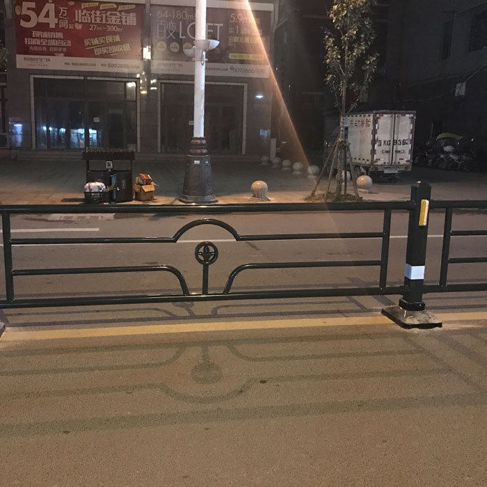 上城道路护栏-09